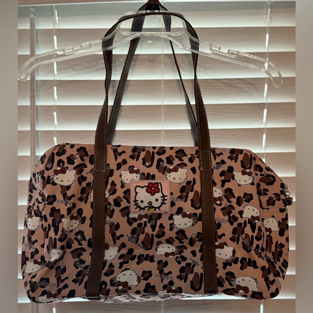 🆕 Brown Leopard Hello Kitty Print Travel Bag